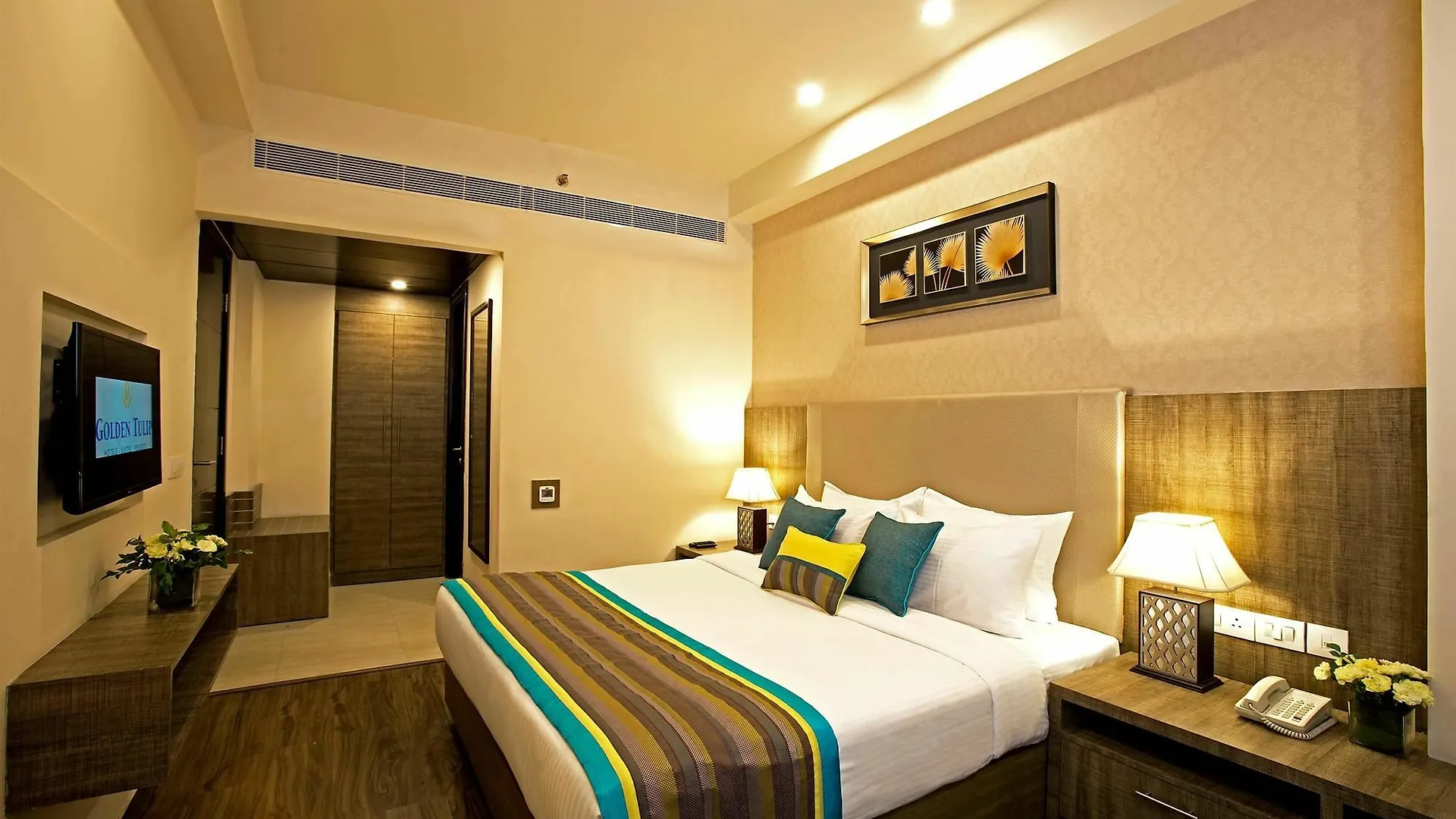 Golden Suites Gurgaon Inde Hotels