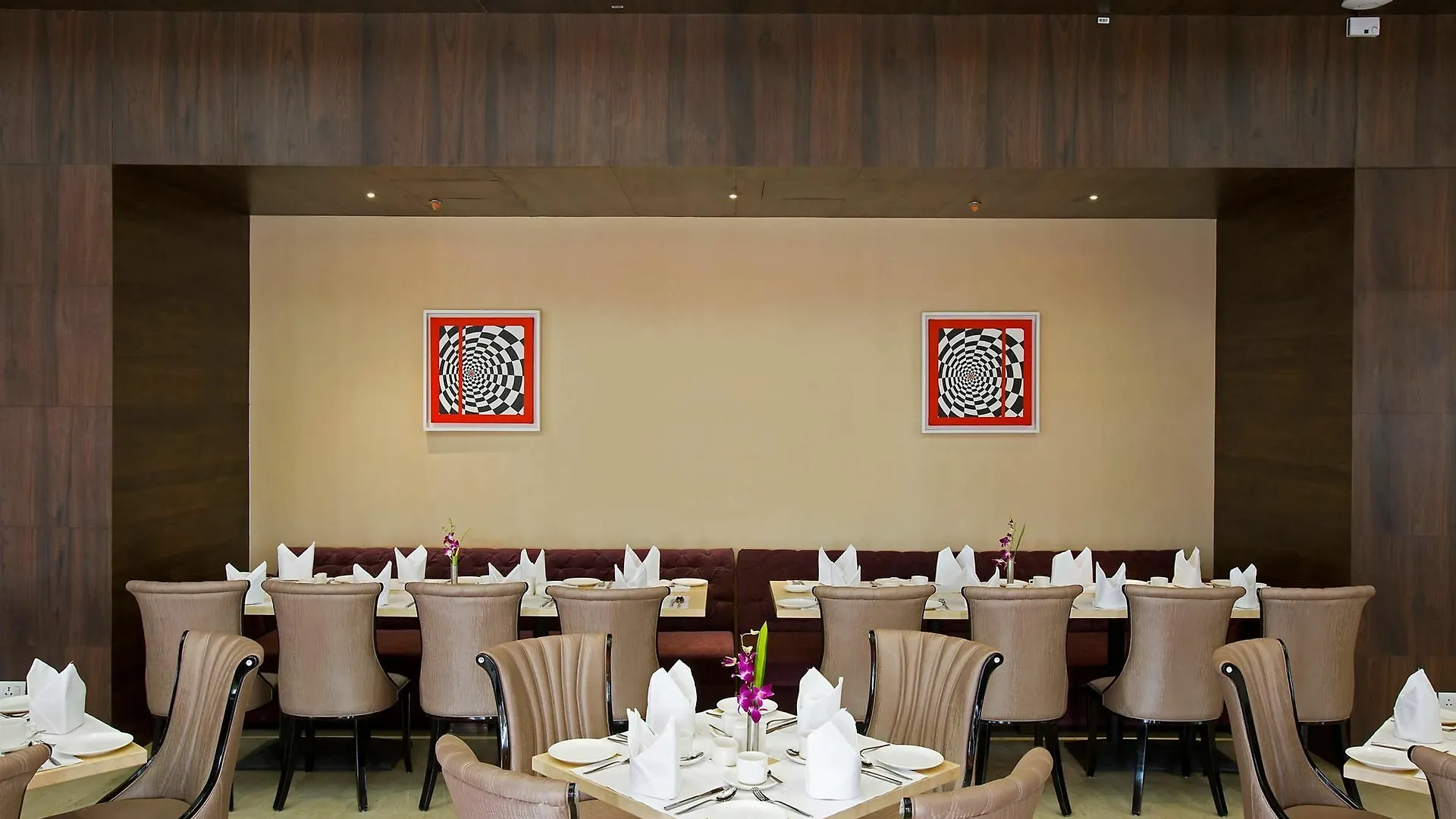 Golden Suites Gurgaon Inde Hotels