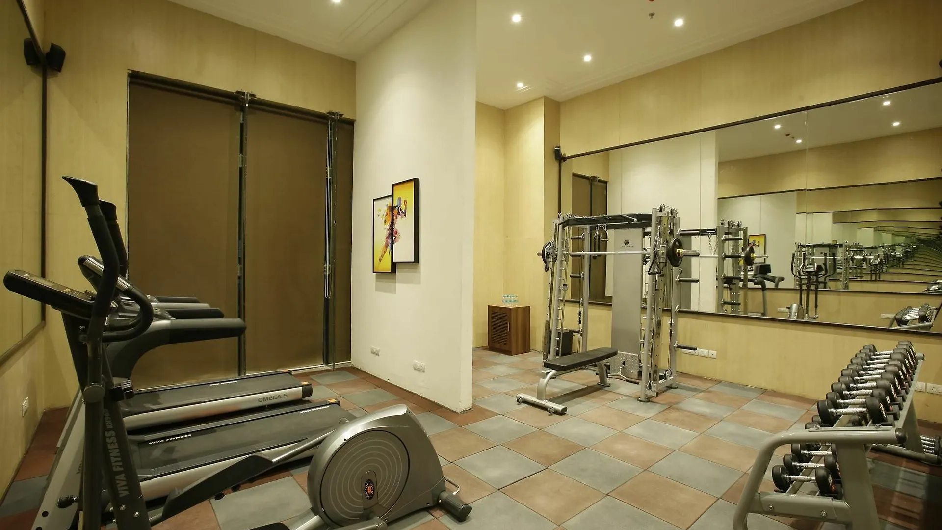 Golden Suites Gurgaon Inde Hotels